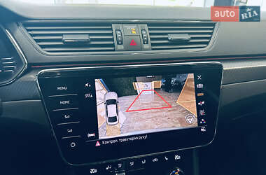 Лифтбек Skoda Superb 2023 в 