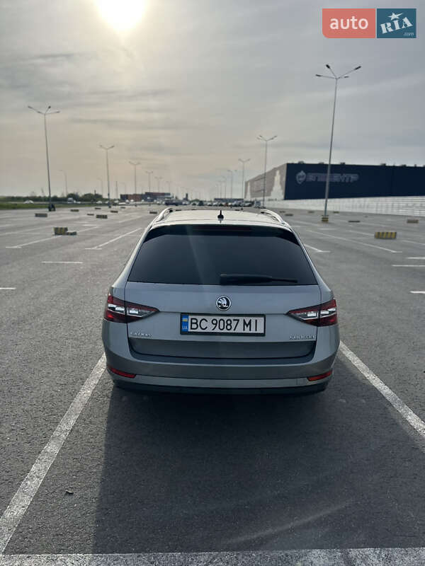 Універсал Skoda Superb 2017 в Львові