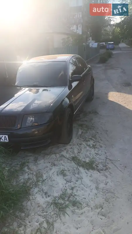 Skoda Superb 2006