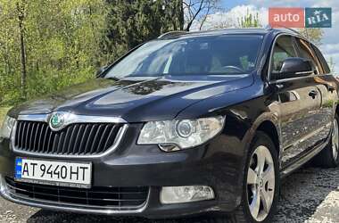 Універсал Skoda Superb 2012 в 