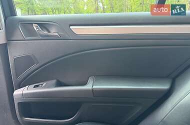 Універсал Skoda Superb 2012 в 