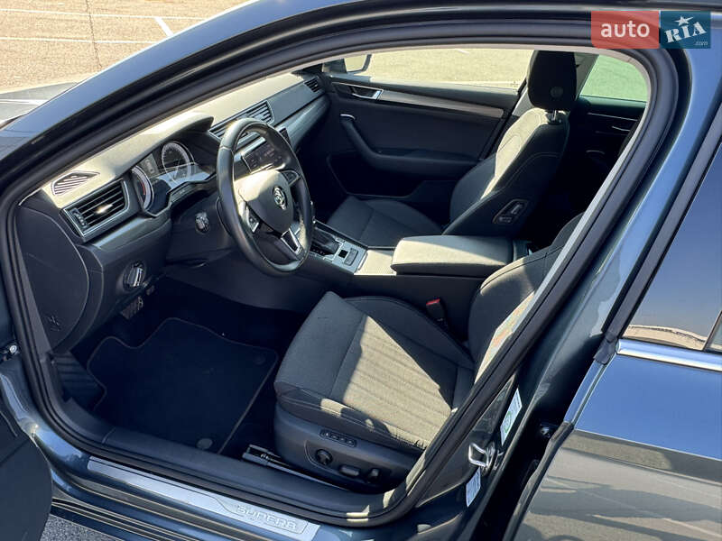 Універсал Skoda Superb 2019 в Києві