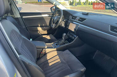 Лифтбек Skoda Superb 2017 в 
