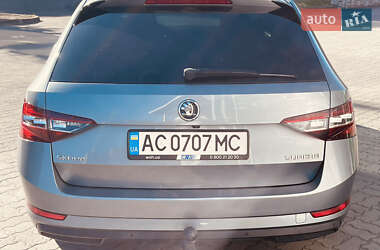 Універсал Skoda Superb 2017 в 