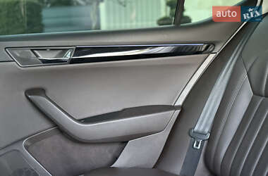 Ліфтбек Skoda Superb 2015 в 