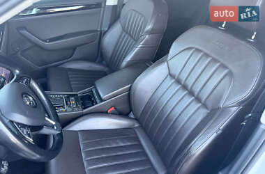 Ліфтбек Skoda Superb 2015 в 