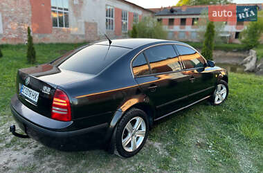 Ліфтбек Skoda Superb 2006 в 