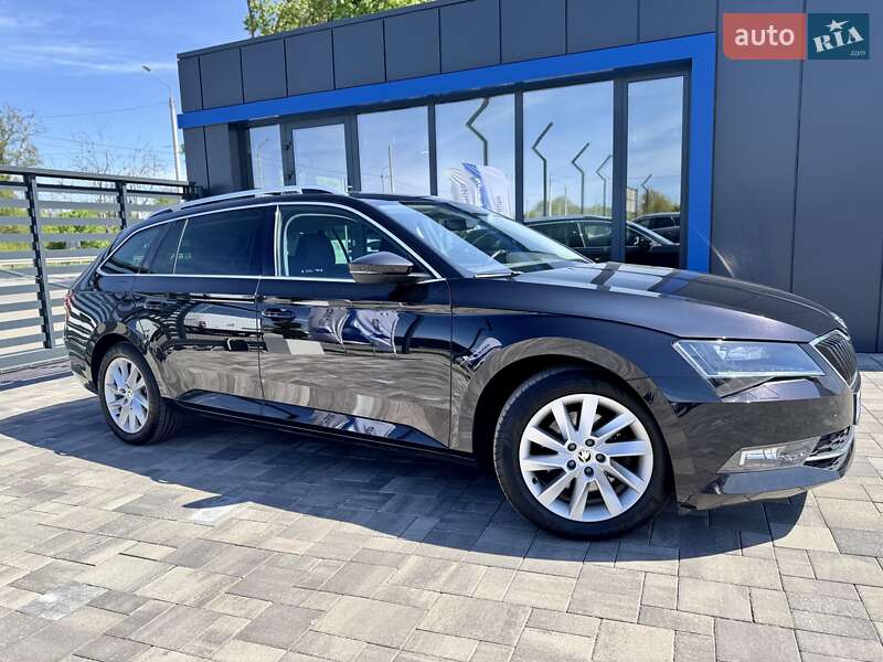 Універсал Skoda Superb 2018 в Рівному