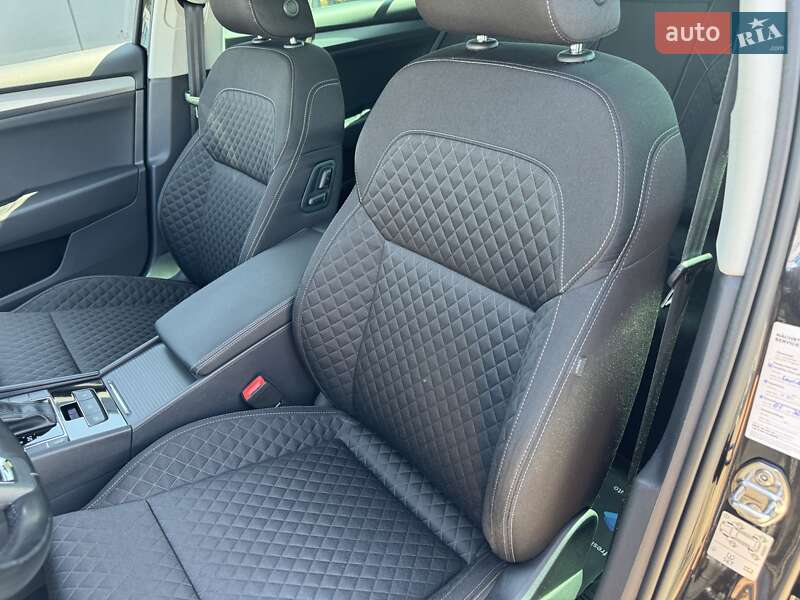 Універсал Skoda Superb 2018 в Рівному