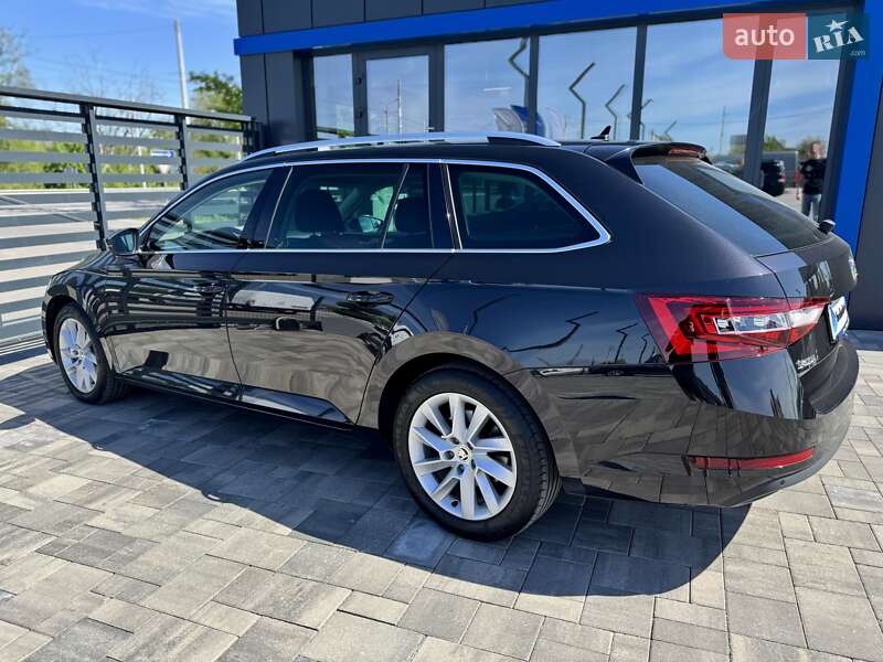 Універсал Skoda Superb 2018 в Рівному