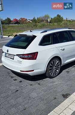 Универсал Skoda Superb 2016 в 