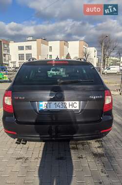 Універсал Skoda Superb 2012 в 