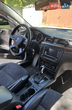 Лифтбек Skoda Superb 2014 в 