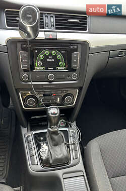Універсал Skoda Superb 2015 в 
