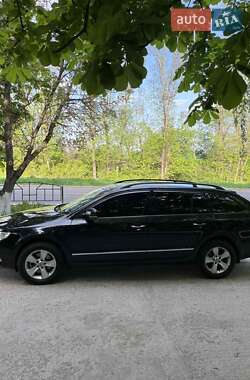 Универсал Skoda Superb 2012 в 