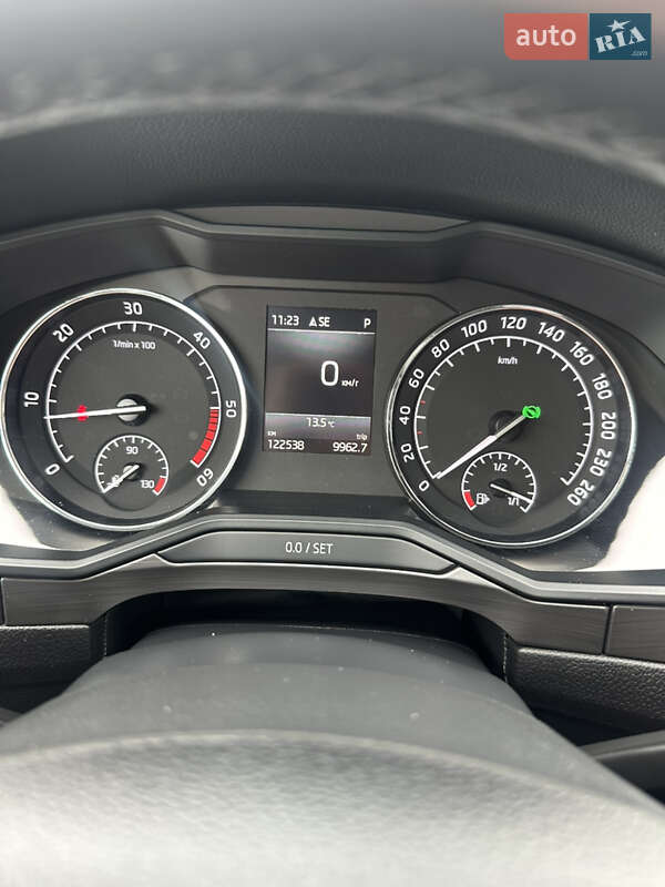 Лифтбек Skoda Superb 2017 в Мукачево