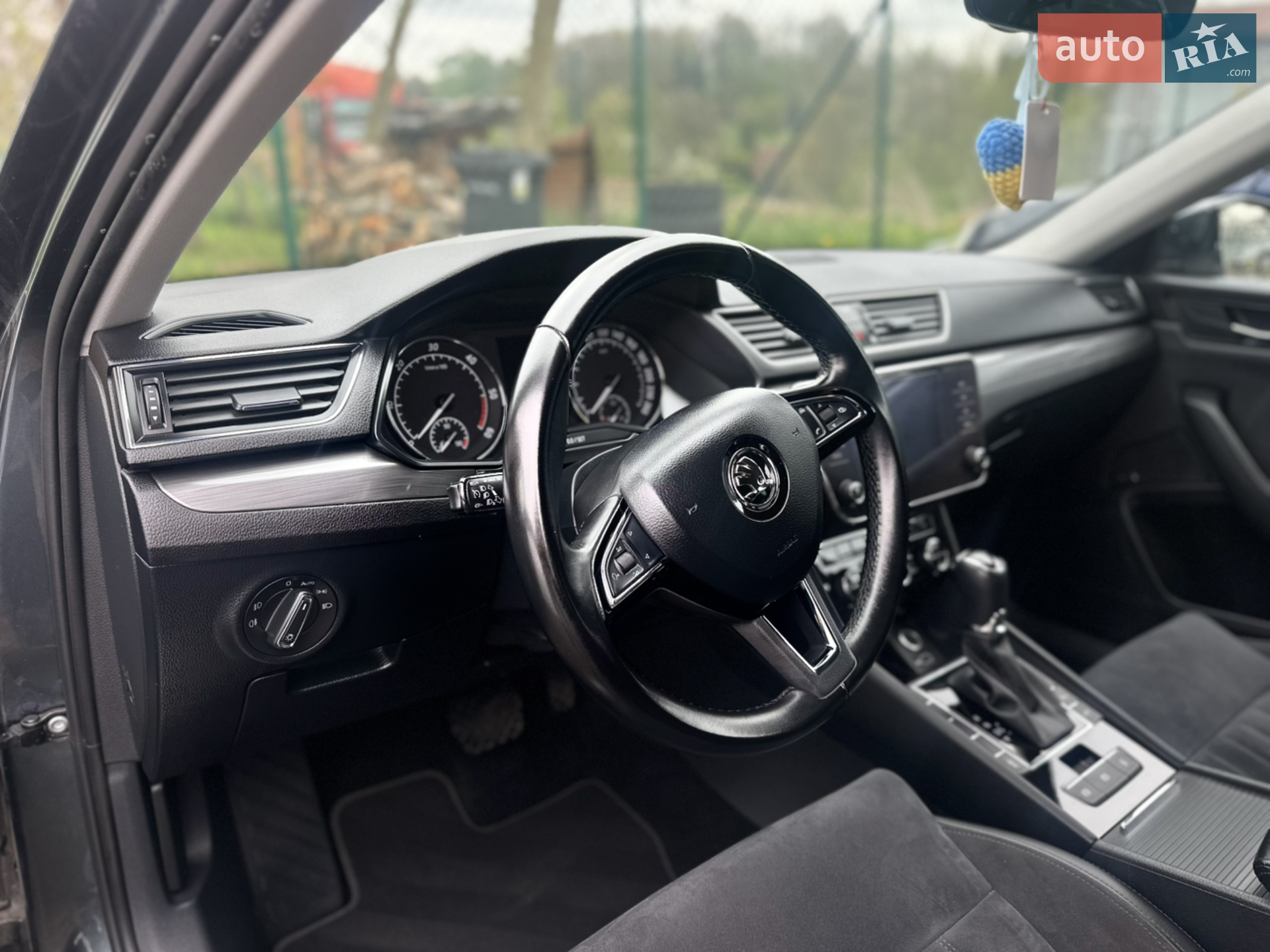 2017 Skoda Superb - мініатюра 35