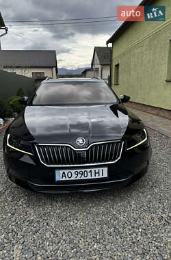 Універсал Skoda Superb 2017 в 