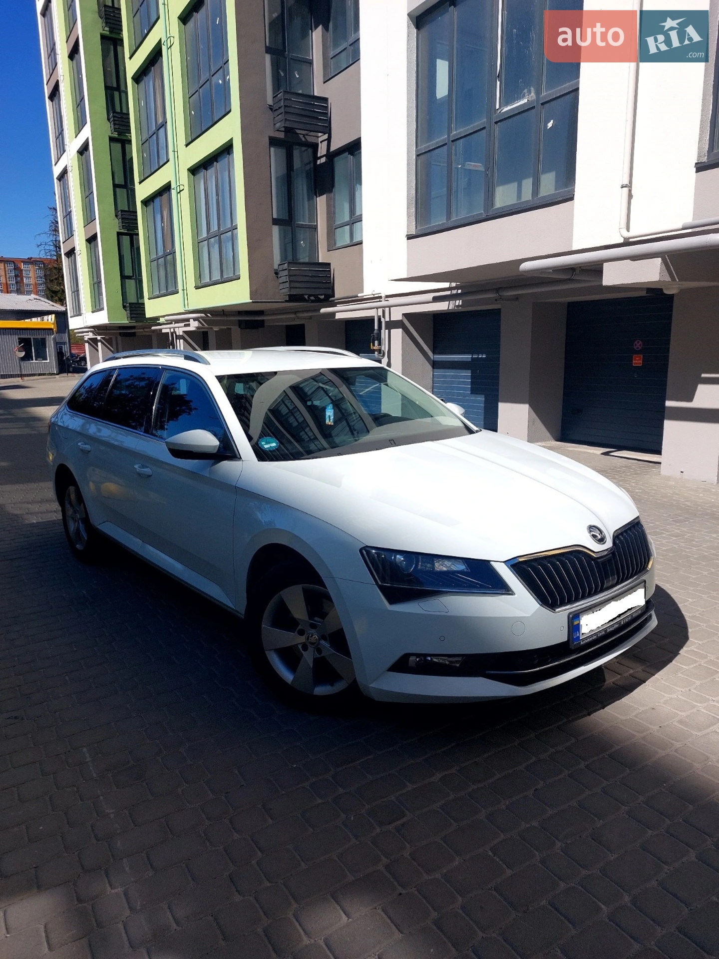 2016 Skoda Superb - мініатюра 3