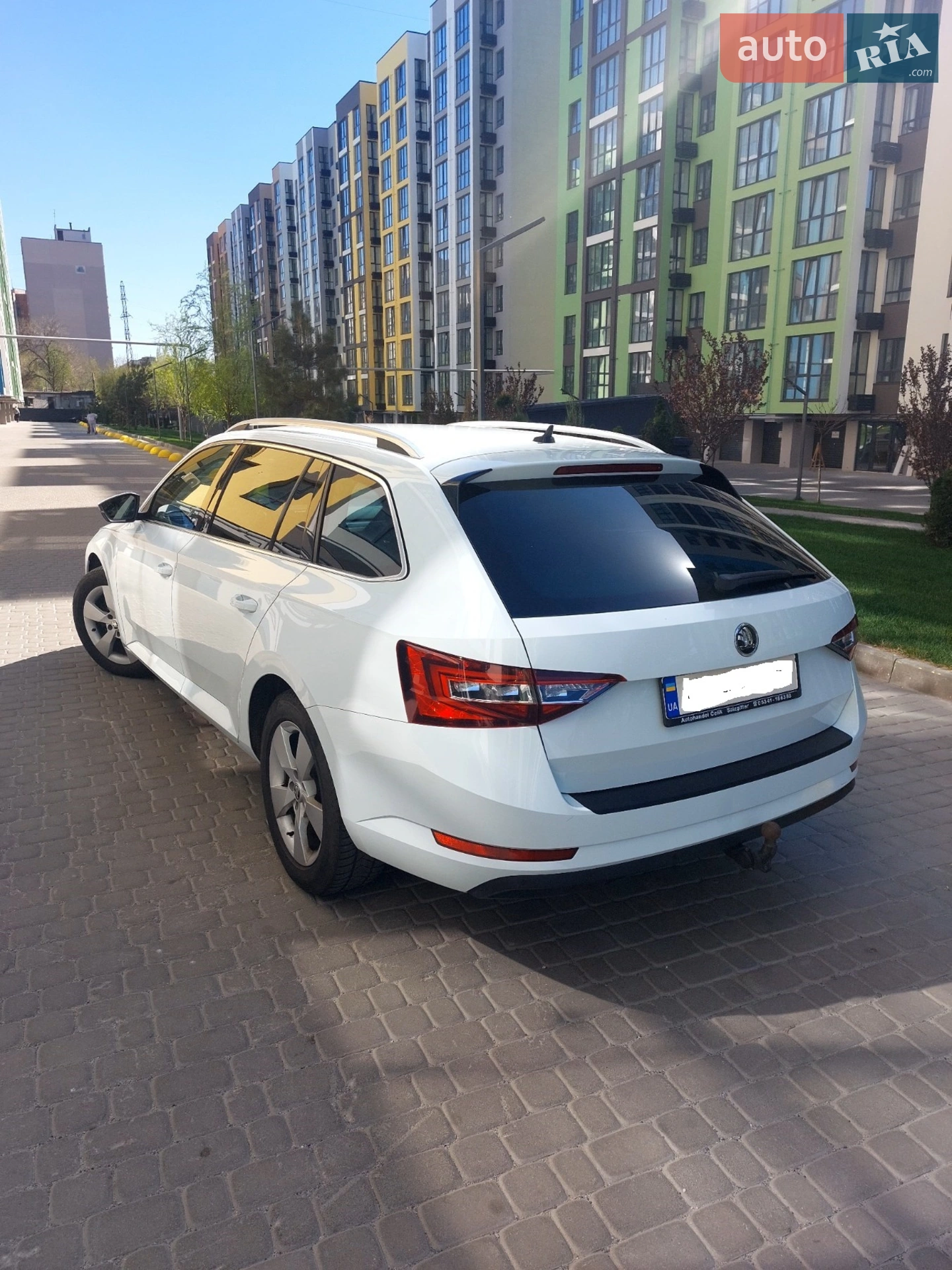 2016 Skoda Superb - мініатюра 3