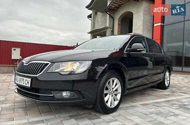 Ліфтбек Skoda Superb 2015 в 