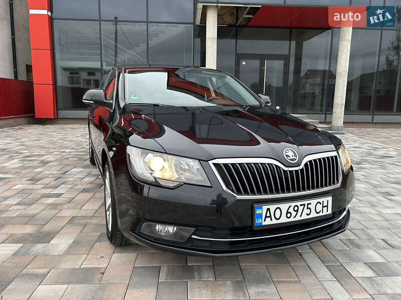 Лифтбек Skoda Superb 2015 в Тячеве фото 16 Лифтбек Skoda Superb 2015 в Тячеве