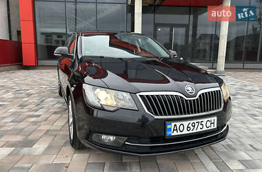 Ліфтбек Skoda Superb 2015 в 