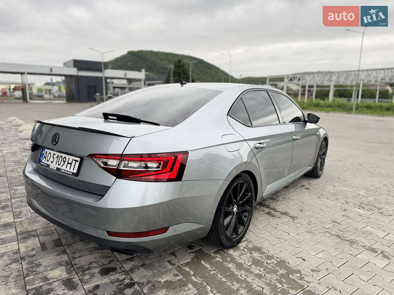Ліфтбек Skoda Superb 2017 в Мукачевому