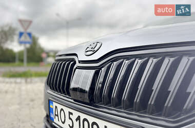 Лифтбек Skoda Superb 2017 в 