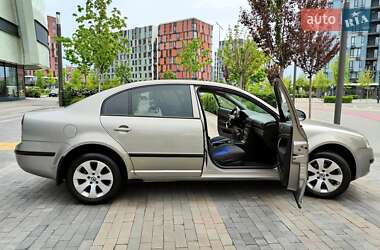 Ліфтбек Skoda Superb 2007 в 
