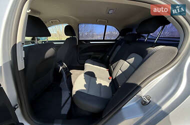 Лифтбек Skoda Superb 2012 в 