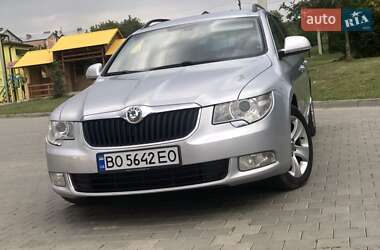 Универсал Skoda Superb 2013 в Тернополе