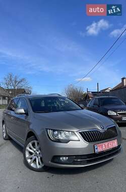 Універсал Skoda Superb 2015 в 