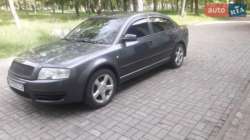 Ліфтбек Skoda Superb 2005 в Глухові