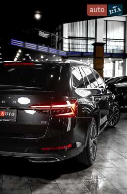 Универсал Skoda Superb 2020 в 