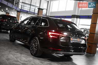 Универсал Skoda Superb 2020 в 