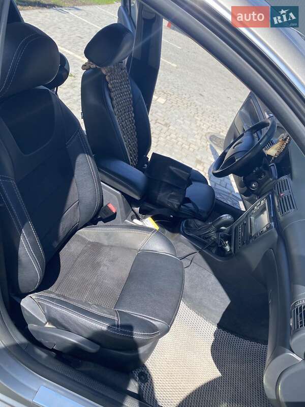 Лифтбек Skoda Superb 2007 в Одессе фото 10 Лифтбек Skoda Superb 2007 в Одессе