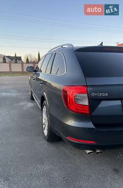 Универсал Skoda Superb 2014 в 