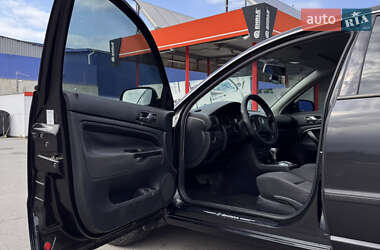 Ліфтбек Skoda Superb 2004 в 