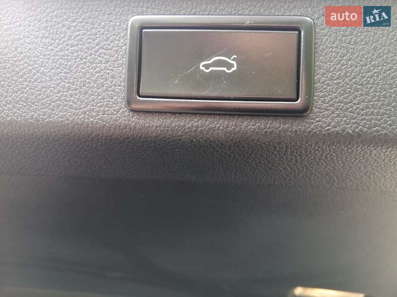 Универсал Skoda Superb 2017 в Умани