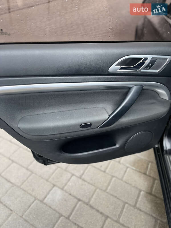 Лифтбек Skoda Superb 2007 в Каменке-Бугской