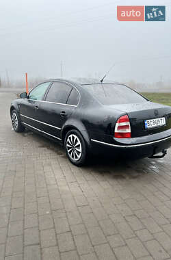 Лифтбек Skoda Superb 2007 в 