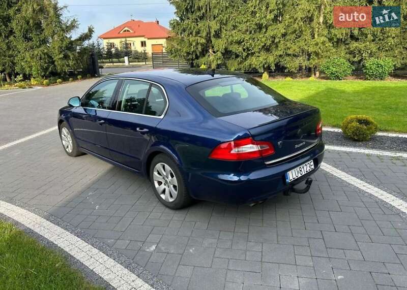 Ліфтбек Skoda Superb 2011 в Хмельницькому