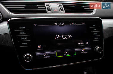 Лифтбек Skoda Superb 2020 в 