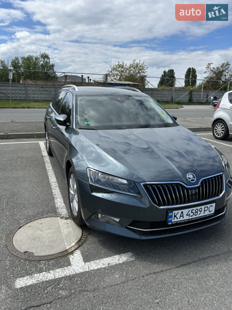 2017 Skoda Superb - мініатюра 27