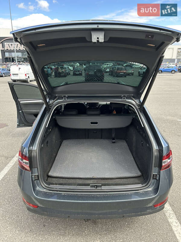 Універсал Skoda Superb 2018 в Києві