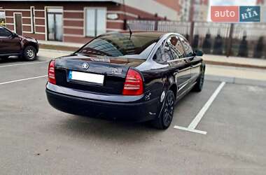 Ліфтбек Skoda Superb 2006 в 