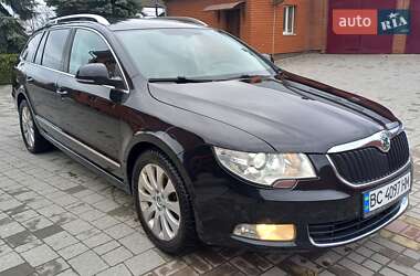 Skoda Superb 2011