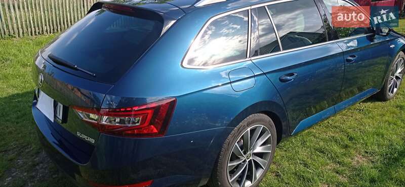 Универсал Skoda Superb 2019 в Умани
