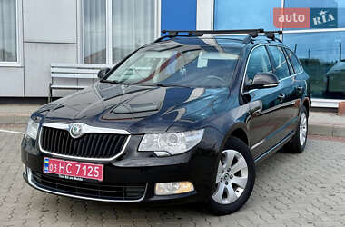 Универсал Skoda Superb 2011 в 